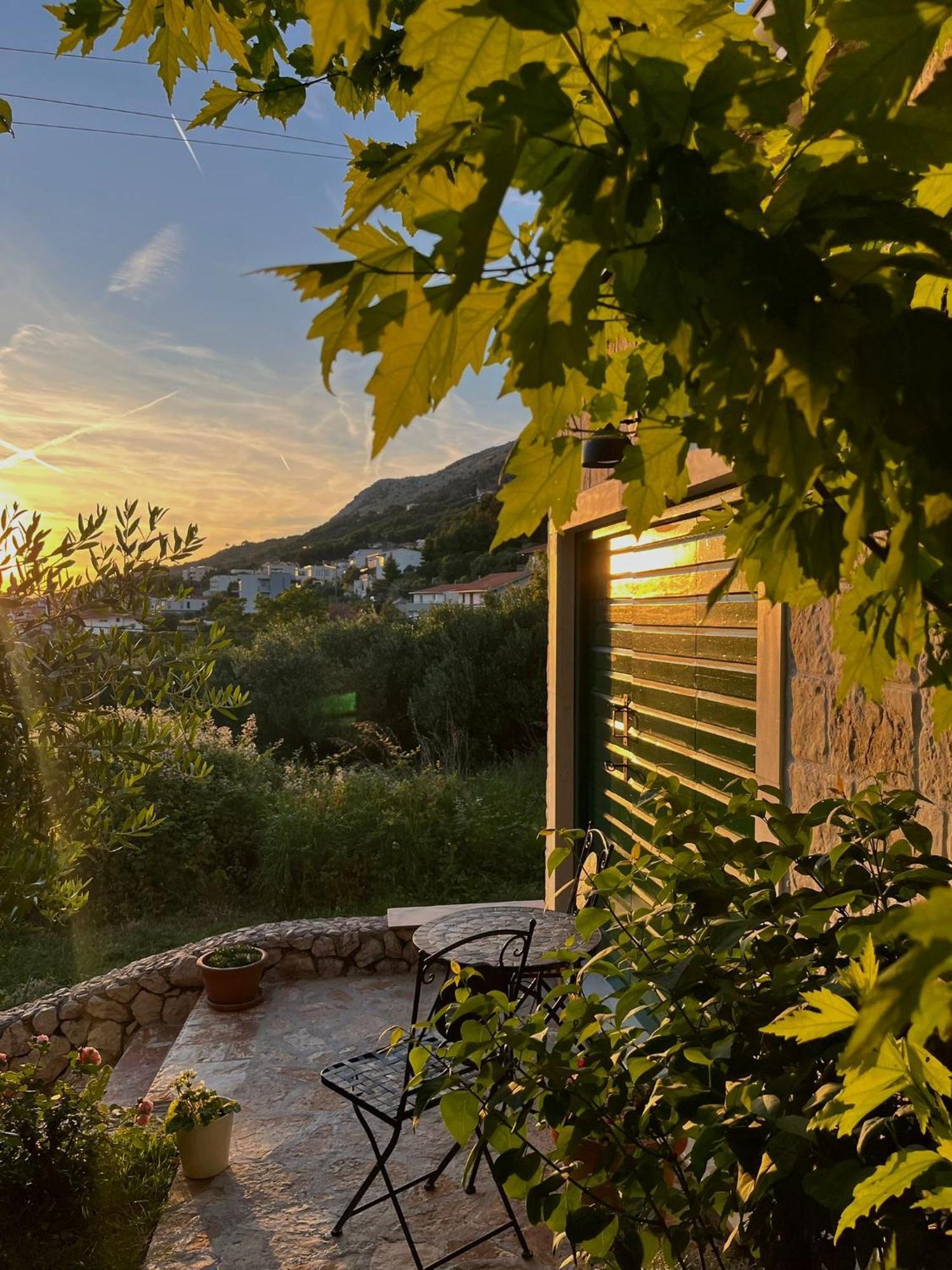 Apartments Curnic Jesenice  Exterior photo
